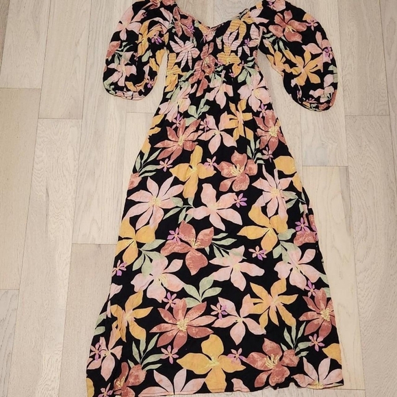 Billabong Floral Maxi Dress - Picture 2 of 6